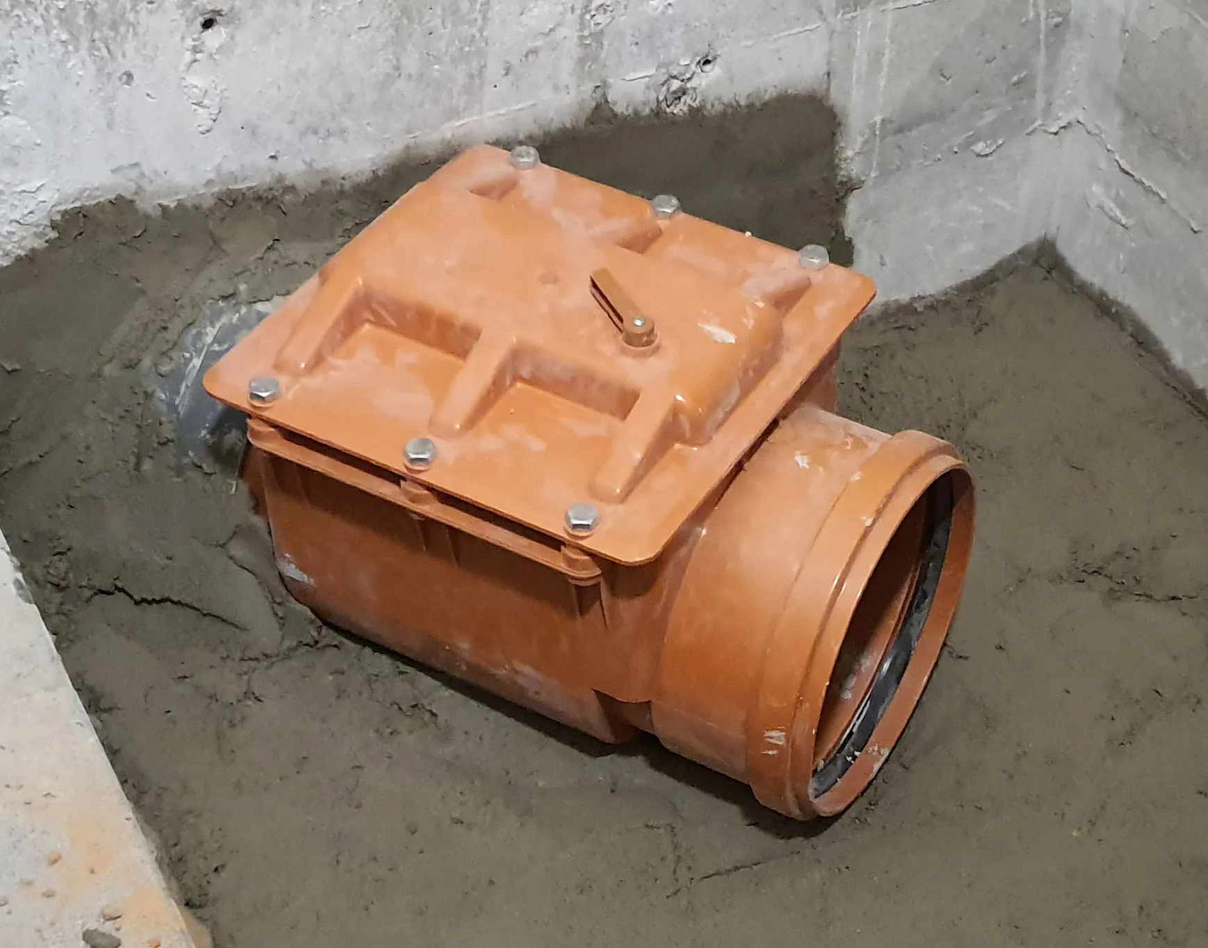 Instalación de válvulas antiretorno